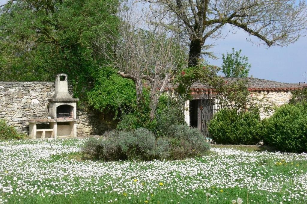 La Maisou-Pastel Et Fleur Sérignac Exterior photo