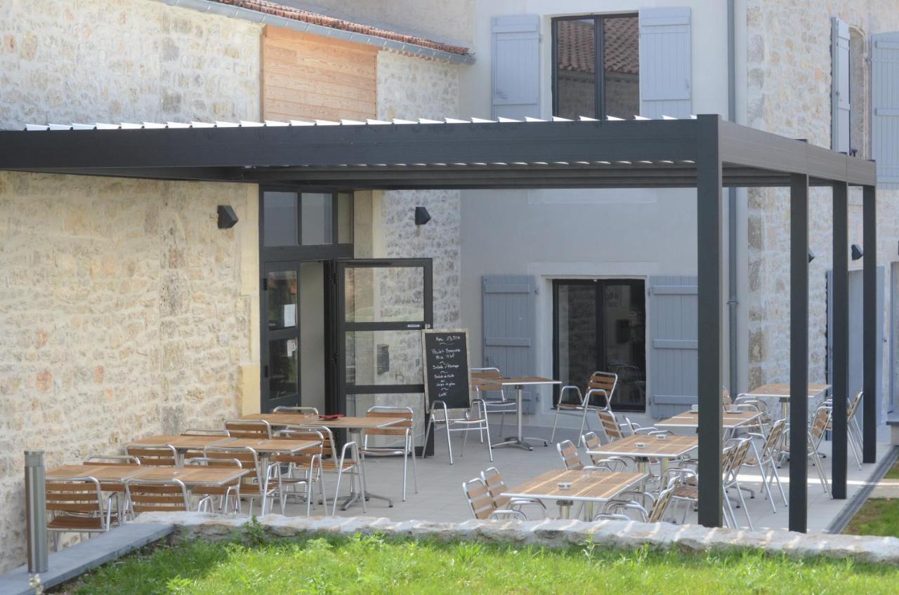 La Maisou-Pastel Et Fleur Sérignac Exterior photo